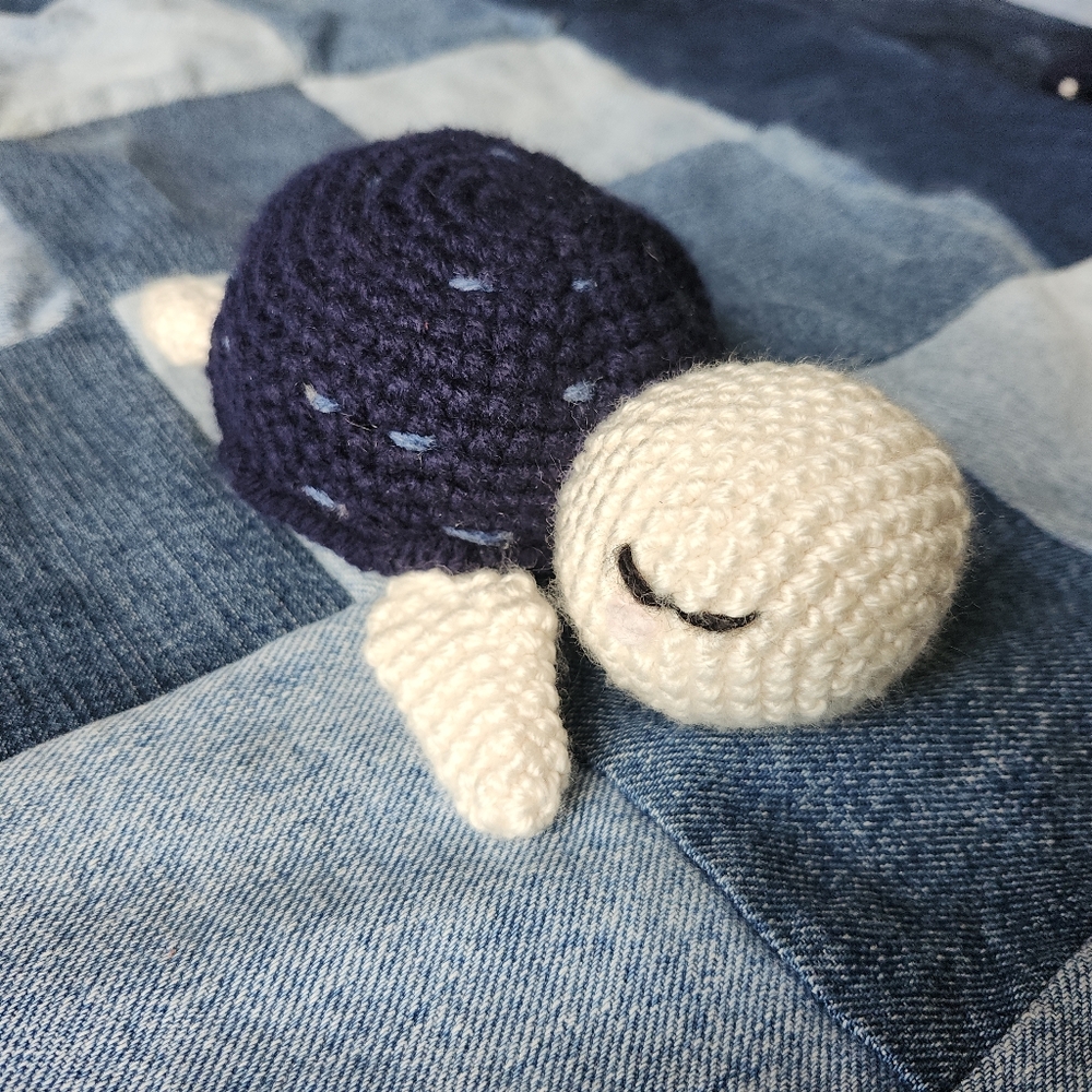Handcrafted Plush Turtle Toy - Navy and Cream 6"